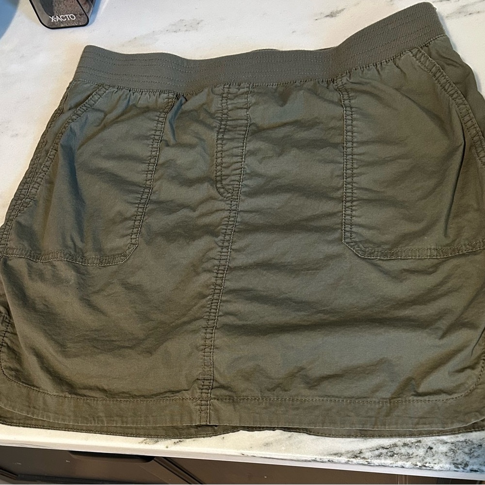 Chico's Olive Green Skort Size 1/8